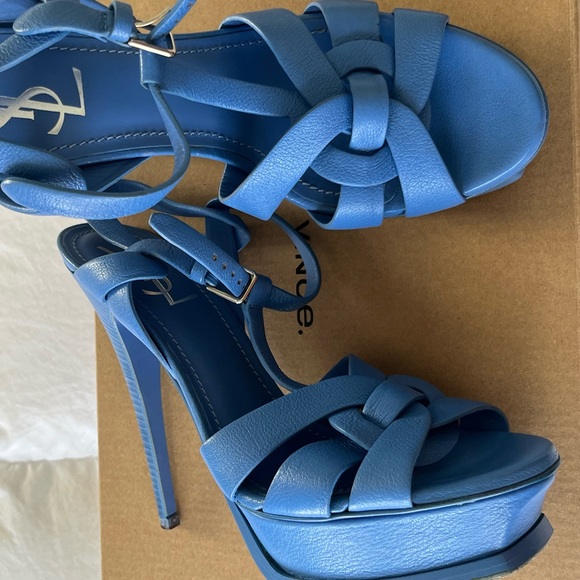 YSL tribute sandals !! 8.5 🔥🔥🔥🔥🔥🔥 - Picture 1 of 6